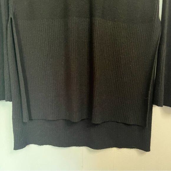 Free People The Andy Crisscross Slit Bell Sleeve Long Lined Black Sweater XS - Picture 6 of 12